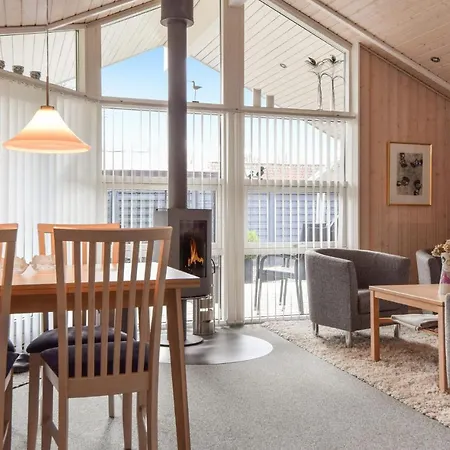 One-bedroom Holiday In